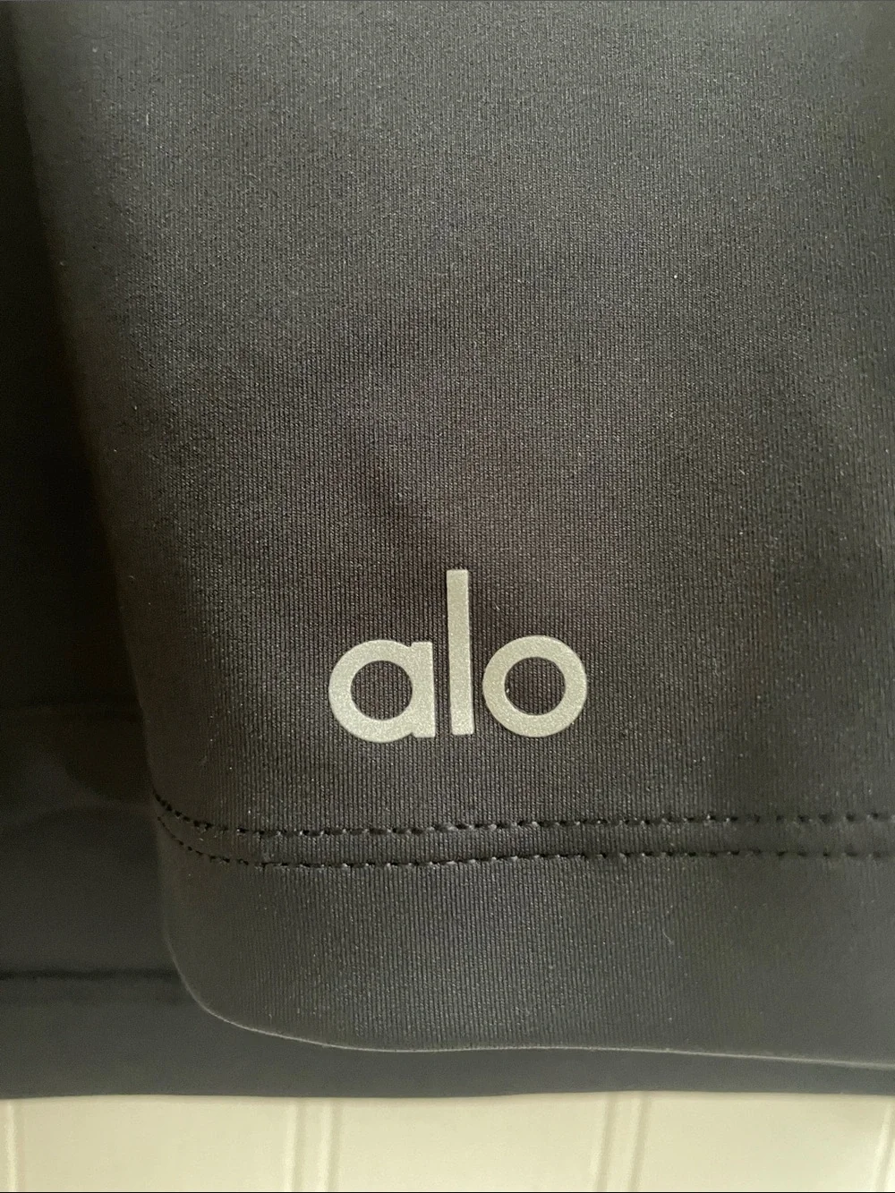 ALO Yoga Airlift Street Goddess Bra Tank in Black Size M